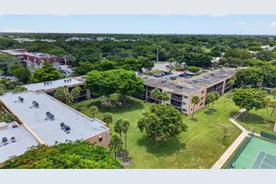 8415 SW 107th Ave #240W, Miami, FL 33173 - Photo 27