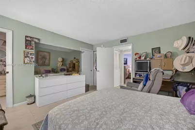 8415 SW 107th Ave #240W, Miami, FL 33173 - Photo 15