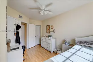 1919 Van Buren St, Hollywood, FL 33020 - Photo 17