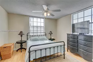 1919 Van Buren St, Hollywood, FL 33020 - Photo 19