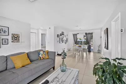 2220 N 40th Ave, Hollywood, FL 33021 - Photo 3