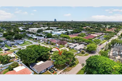 2220 N 40th Ave, Hollywood, FL 33021 - Photo 37