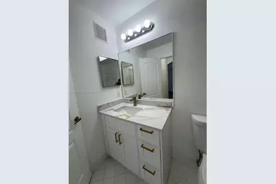 8936 W Flagler St #201, Miami, FL 33174 - Photo 27