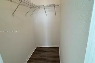 8936 W Flagler St, Miami, FL 33174 - Photo 17
