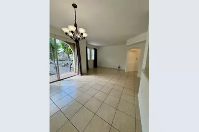 8936 W Flagler St #201, Miami, FL 33174 - Photo 9
