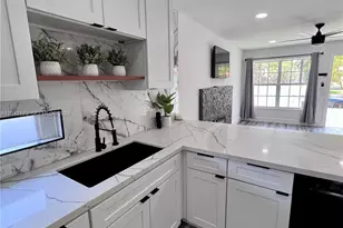 2425 SW 26th Ln, Miami, FL 33133 - Photo 3