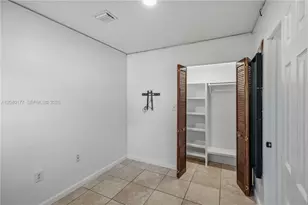 5113 SW 138th Ave Cir, Miami, FL 33175 - Photo 15
