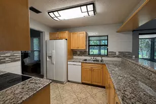 4817 SW 120th Ave, Cooper City, FL 33330 - Photo 7