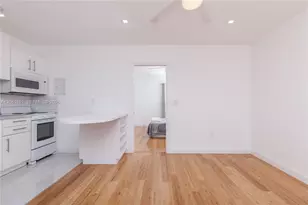 345 Michigan Ave, Miami Beach, FL 33139 - Photo 13
