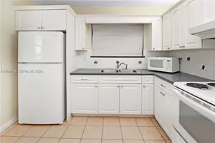 2500 SW 113th Ct, Miami, FL 33165 - Photo 15
