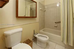 2500 SW 113th Ct, Miami, FL 33165 - Photo 11