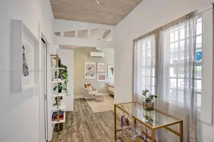 421 NE 70th St, Miami, FL 33138 - Photo 37