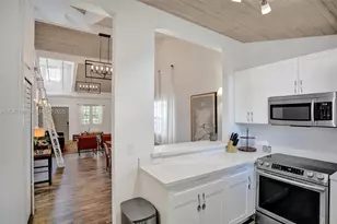 421 NE 70th St, Miami, FL 33138 - Photo 31