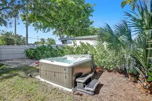 421 NE 70th St, Miami, FL 33138 - Photo 45
