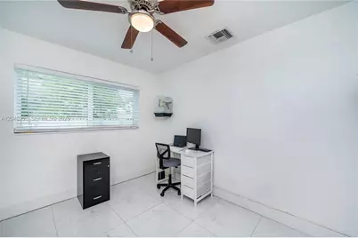 20001 NW 14th Ave, Miami Gardens, FL 33169 - Photo 17