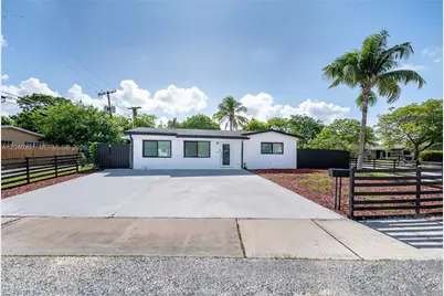 20001 NW 14th Ave, Miami Gardens, FL 33169 - Photo 1