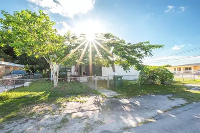 7190 NW 21st Ave, Miami, FL 33147 - Photo 13
