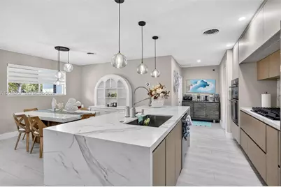 2711 Arthur St, Hollywood, FL 33020 - Photo 15