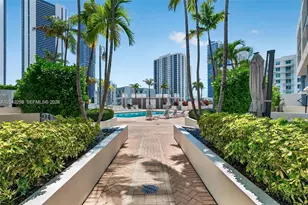 350 NE 24th St, Miami, FL 33137 - Photo 11