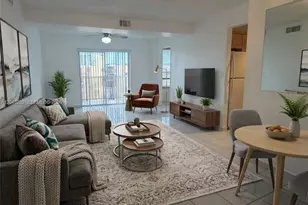 4717 NW 7th St, Miami, FL 33126 - Photo 3