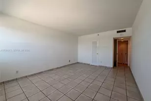 100 Lincoln Rd, Miami Beach, FL 33139 - Photo 9