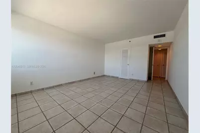 100 Lincoln Rd #1410, Miami Beach, FL 33139 - Photo 11