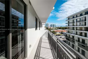 2001 Van Buren St, Hollywood, FL 33020 - Photo 7