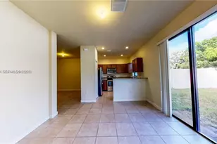 9073 W 33rd Ave, Hialeah, FL 33018 - Photo 17