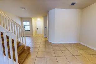 9073 W 33rd Ave, Hialeah, FL 33018 - Photo 33
