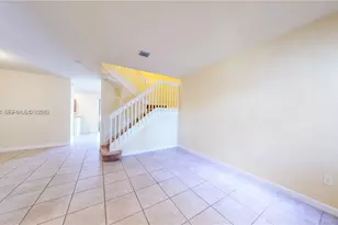 9073 W 33rd Ave, Hialeah, FL 33018 - Photo 23