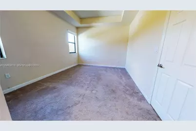 9073 W 33rd Ave, Hialeah, FL 33018 - Photo 47