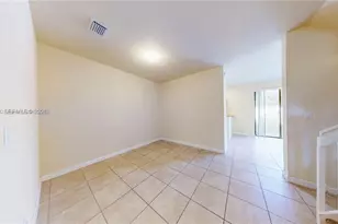 9073 W 33rd Ave, Hialeah, FL 33018 - Photo 29