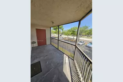 3252 Foxcroft Rd #216, Miramar, FL 33025 - Photo 23