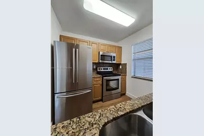 3252 Foxcroft Rd #216, Miramar, FL 33025 - Photo 7