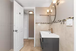 3545 NE 166th St, North Miami Beach, FL 33160 - Photo 27
