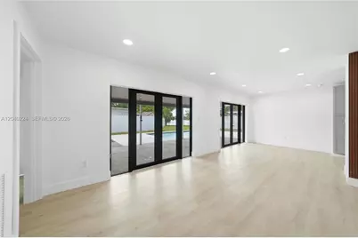 7200 W 12th Ave, Hialeah, FL 33014 - Photo 19