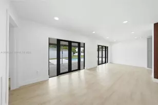 7200 W 12th Ave, Hialeah, FL 33014 - Photo 19