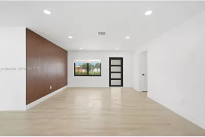 7200 W 12th Ave, Hialeah, FL 33014 - Photo 17