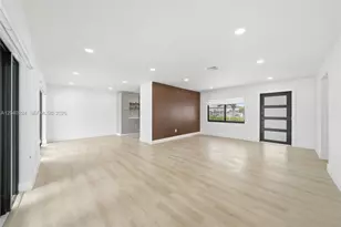 7200 W 12th Ave, Hialeah, FL 33014 - Photo 21