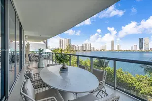 3300 NE 188th St, Aventura, FL 33180 - Photo 47