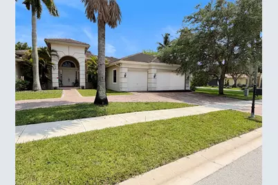 15298 SW 34th St, Davie, FL 33331 - Photo 5