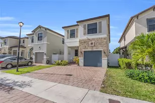 3416 W 109th Pl, Hialeah, FL 33018 - Photo 3