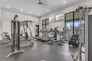 3416 W 109th Pl, Hialeah, FL 33018 - Photo 37