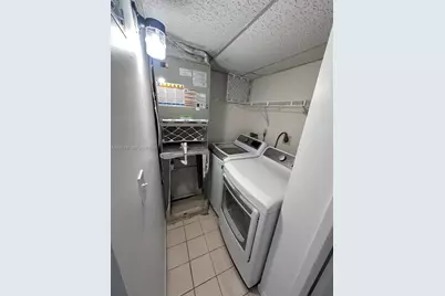 2740 W 61st St #204, Hialeah, FL 33016 - Photo 11
