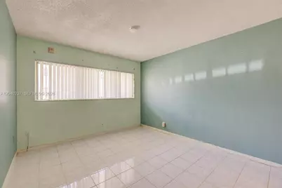 1450 NE 170th St #115, North Miami Beach, FL 33162 - Photo 21