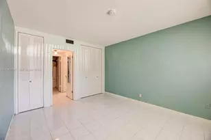 1450 NE 170th St, North Miami Beach, FL 33162 - Photo 23