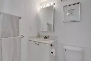2501 S Ocean Dr, Hollywood, FL 33019 - Photo 13