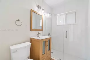 839 NW 116th St, Miami, FL 33168 - Photo 17