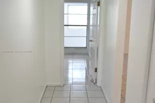 1910 W 56th St, Hialeah, FL 33012 - Photo 23