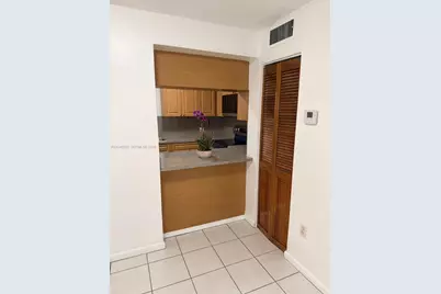 1910 W 56th St #3312, Hialeah, FL 33012 - Photo 5